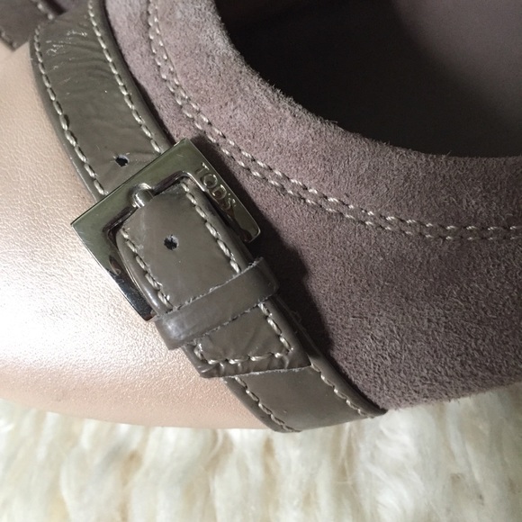 TOD'S Dee Fibbietta Suede Ballerina Flats - Picture 2 of 9